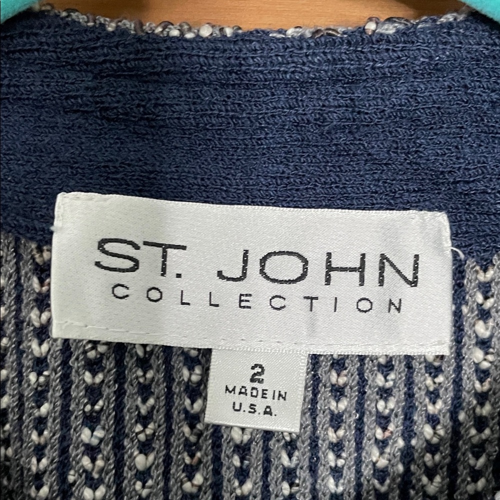 St. John Collection Navy and White Tweed Blazer - Picture 2 of 14